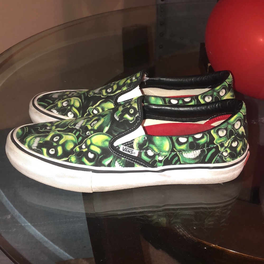 Supreme X Vans slip-on Skull pile